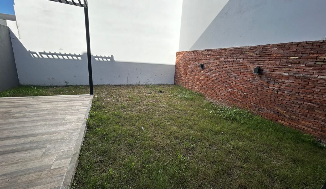 1217_Fi121751.443