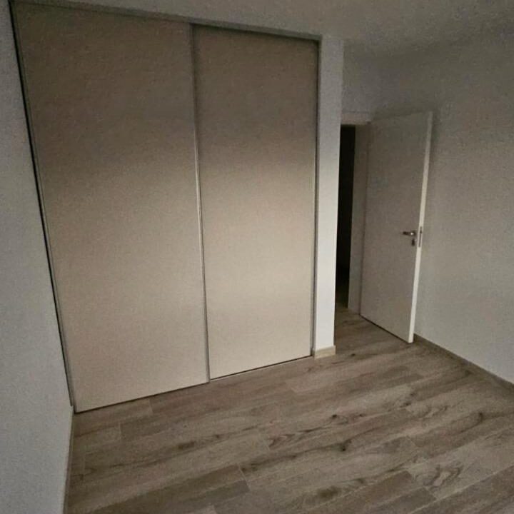 1249_Fi124941.443