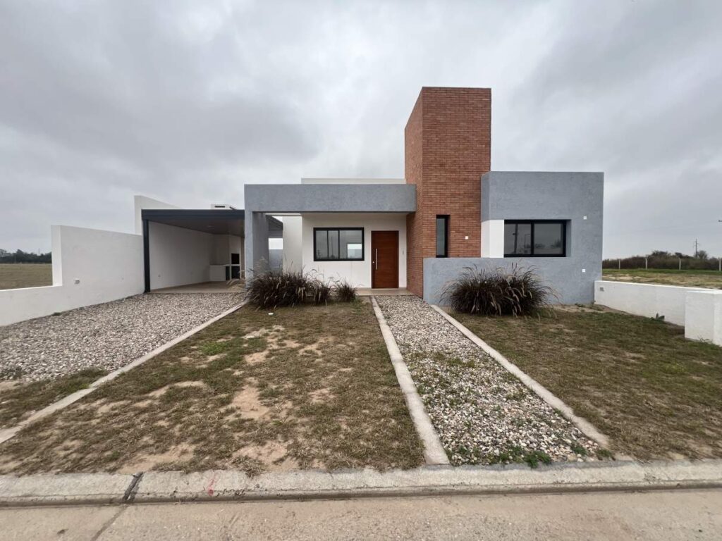 Casa en Cuestas de Manantiales