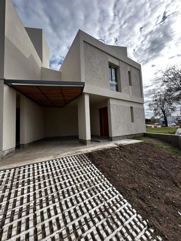 Duplex en Prados de Manantiales