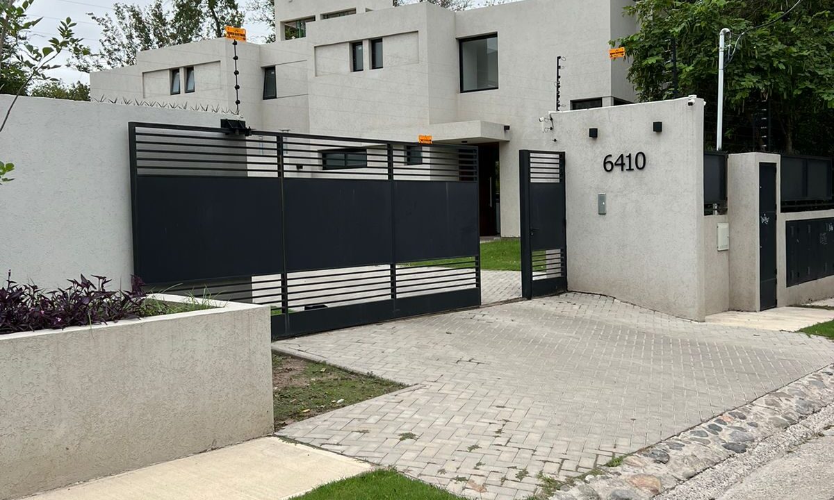 586_Fi058614.443