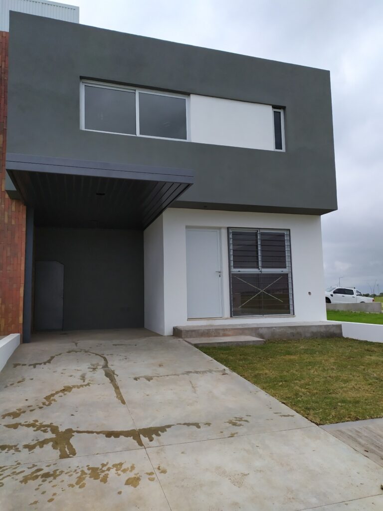 Duplex en Prados de Manantiales