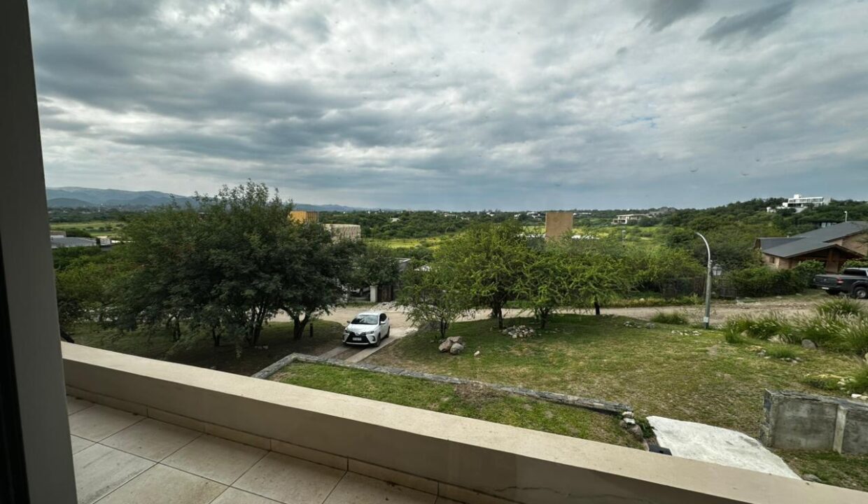 1699_Fi1699251.443