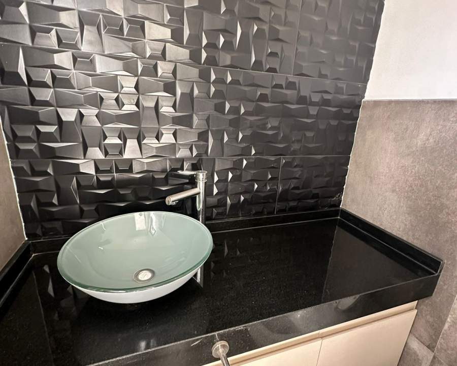 2298_Fi229851.443